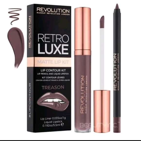 Makeup Revolution Other - Revolution Retro Luxe Matte Lip Kit
